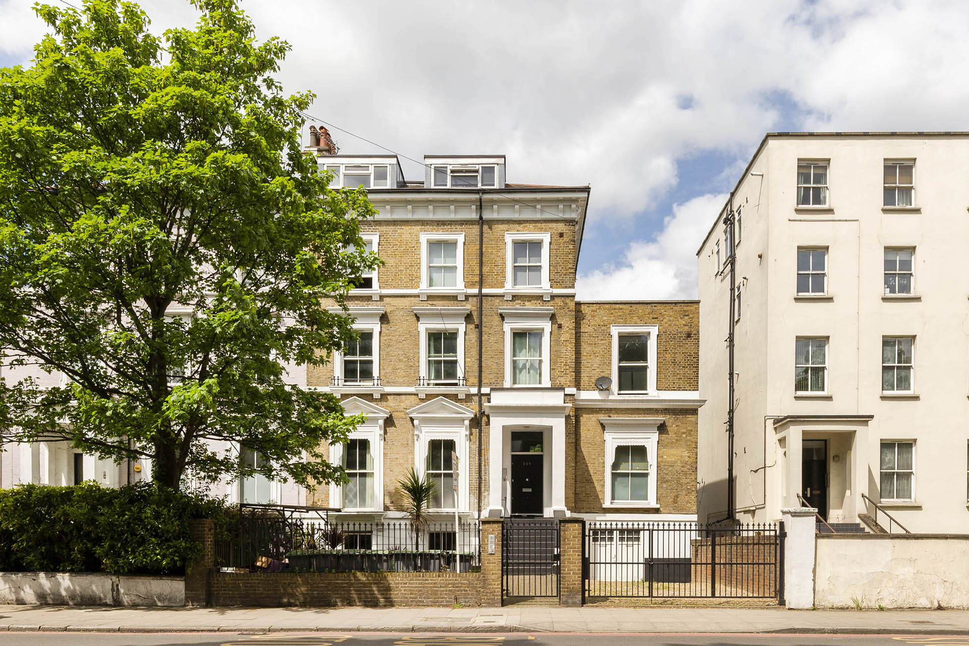 Camden Road, Camden